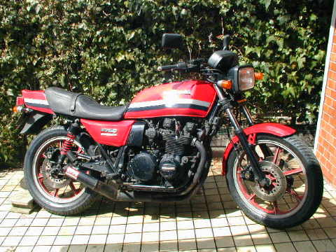 Z750GP1p0004.jpg