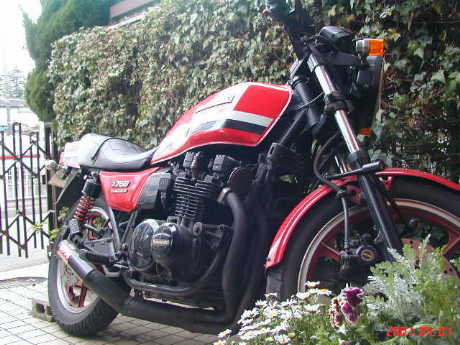 Z750GPp0004.jpg